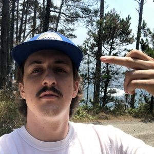 Meet your Posher, Eli